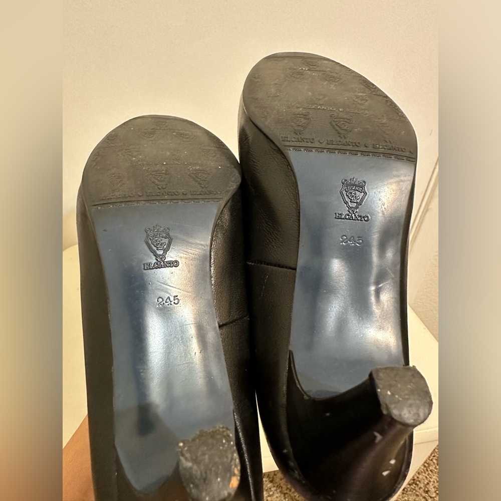 *PRE-LOVED* ELCANTO Black Leather Kitten Heel High Heel Pumps (Korean Brand) - Picture 6 of 7